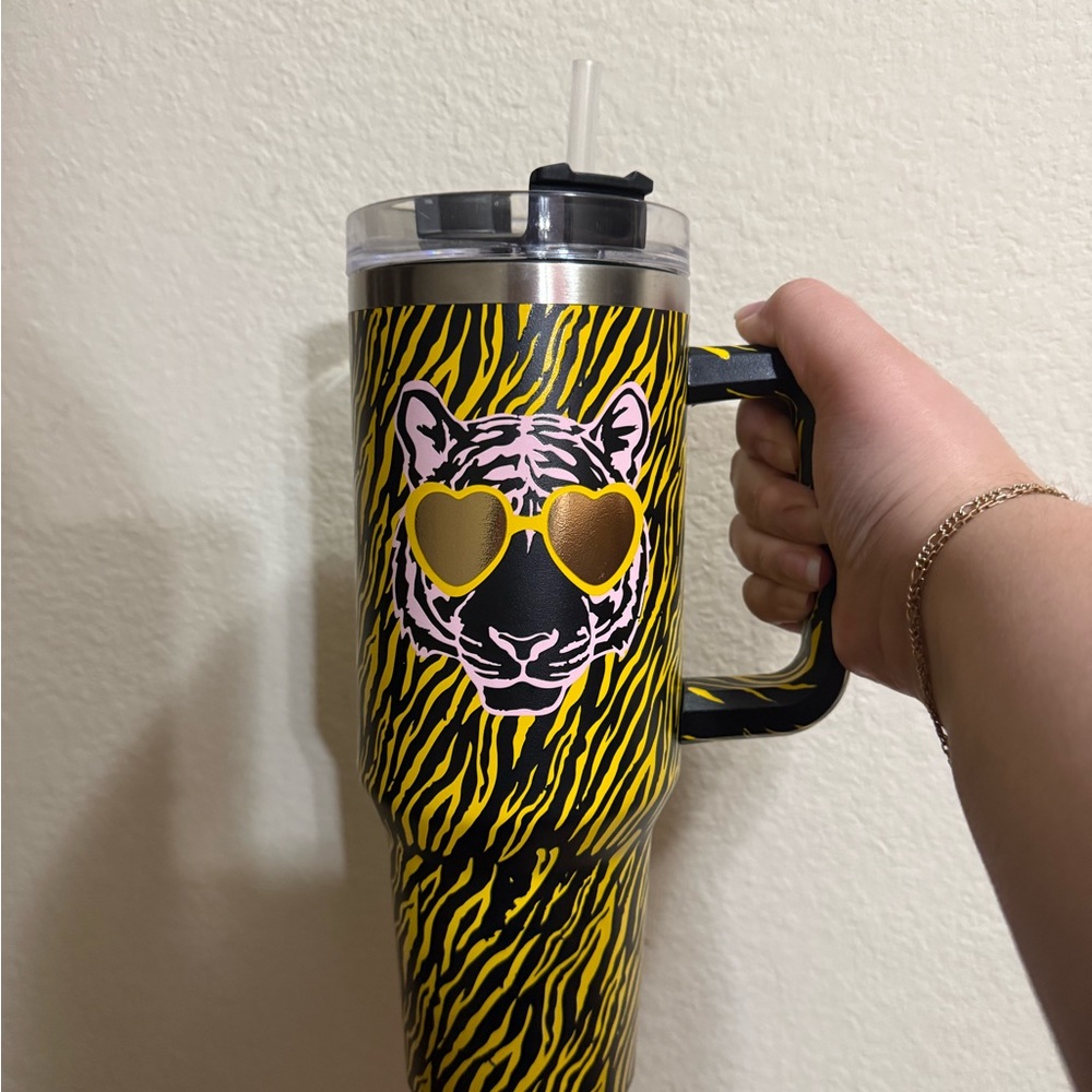 LSU Tiger Print Tumbler with Heart Sunglasses